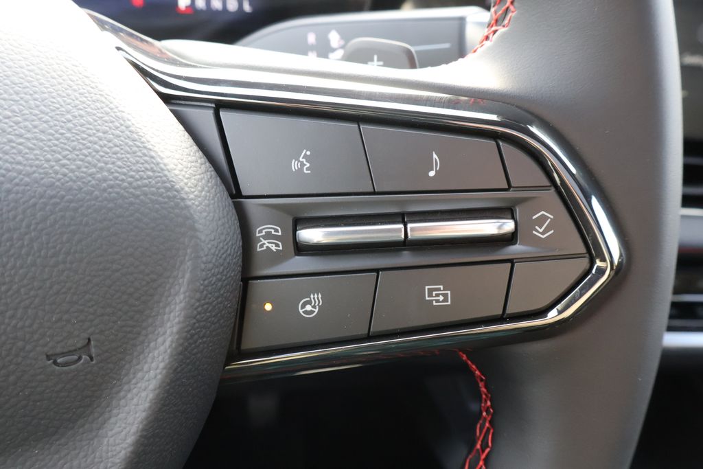 Thumbnail: 2026 Chevrolet Equinox - 23