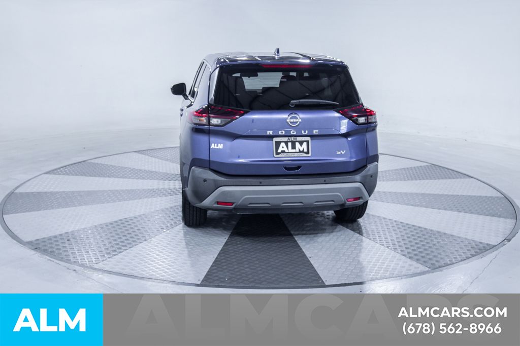 Used 2023 Blue Nissan SV image 8