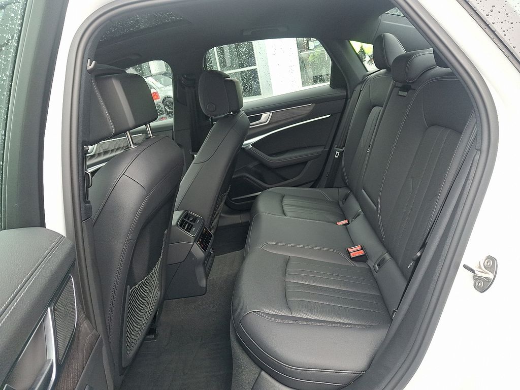 Thumbnail: 2025 Audi A6 - 10