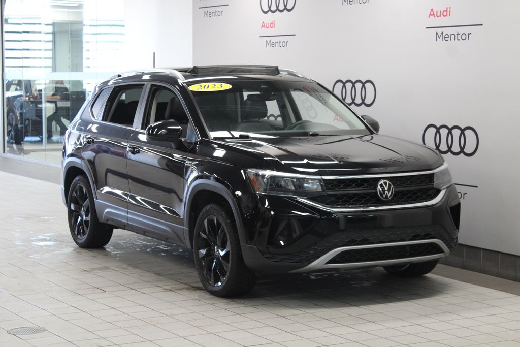 Thumbnail: 2023 Volkswagen Taos - 8