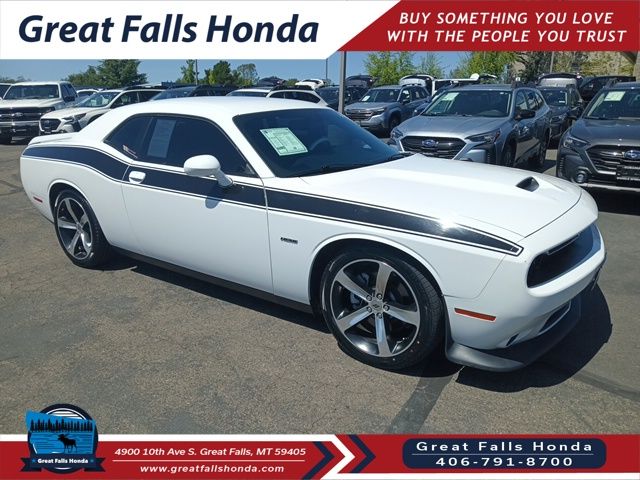 White 2019 Dodge Challenger Coupe Rear-Wheel Drive 8-Speed Automatic