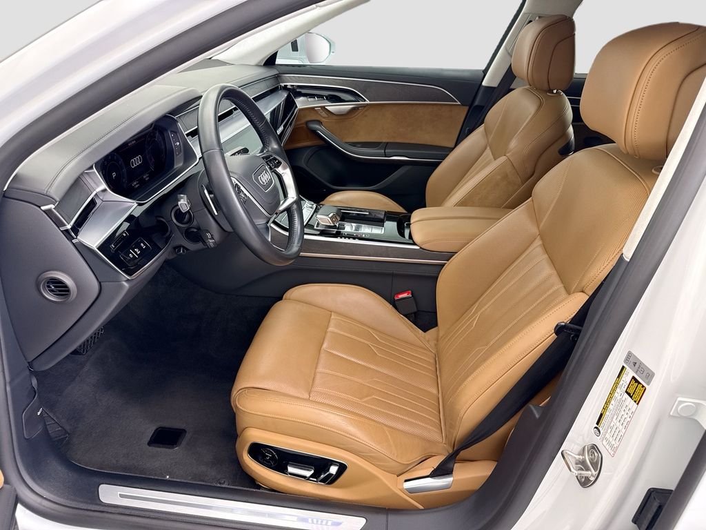 Thumbnail: 2021 Audi A8 - 18