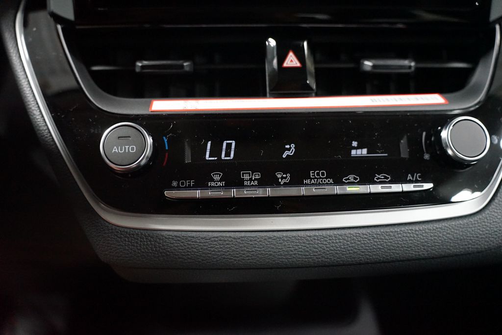 Thumbnail: 2026 Toyota Corolla - 18