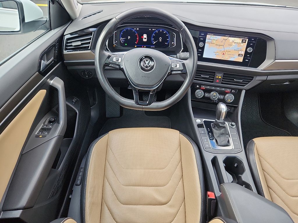 Thumbnail: 2019 Volkswagen Jetta - 11