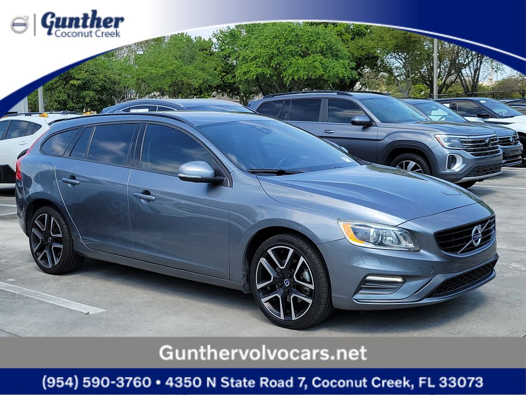 2018 Volvo V60 T5 Dynamic