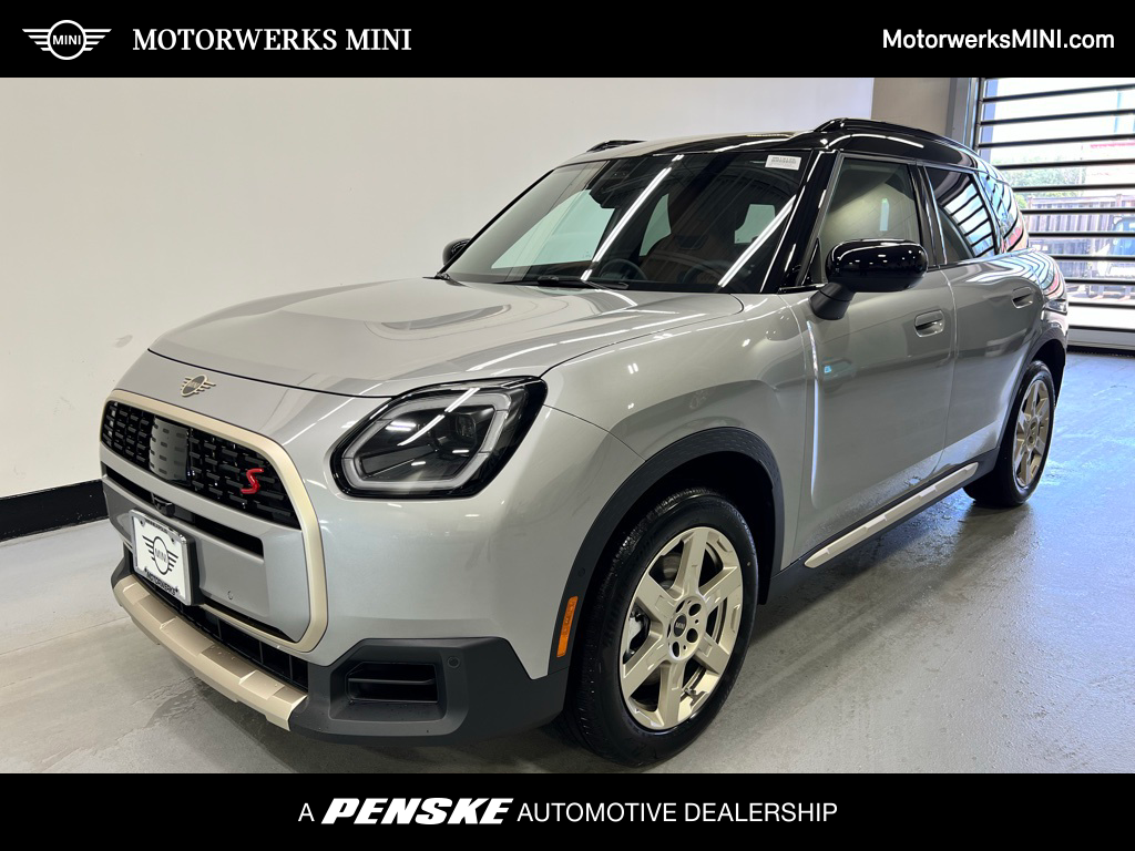 2025 MINI Cooper Countryman Base -
                Golden Valley, MN