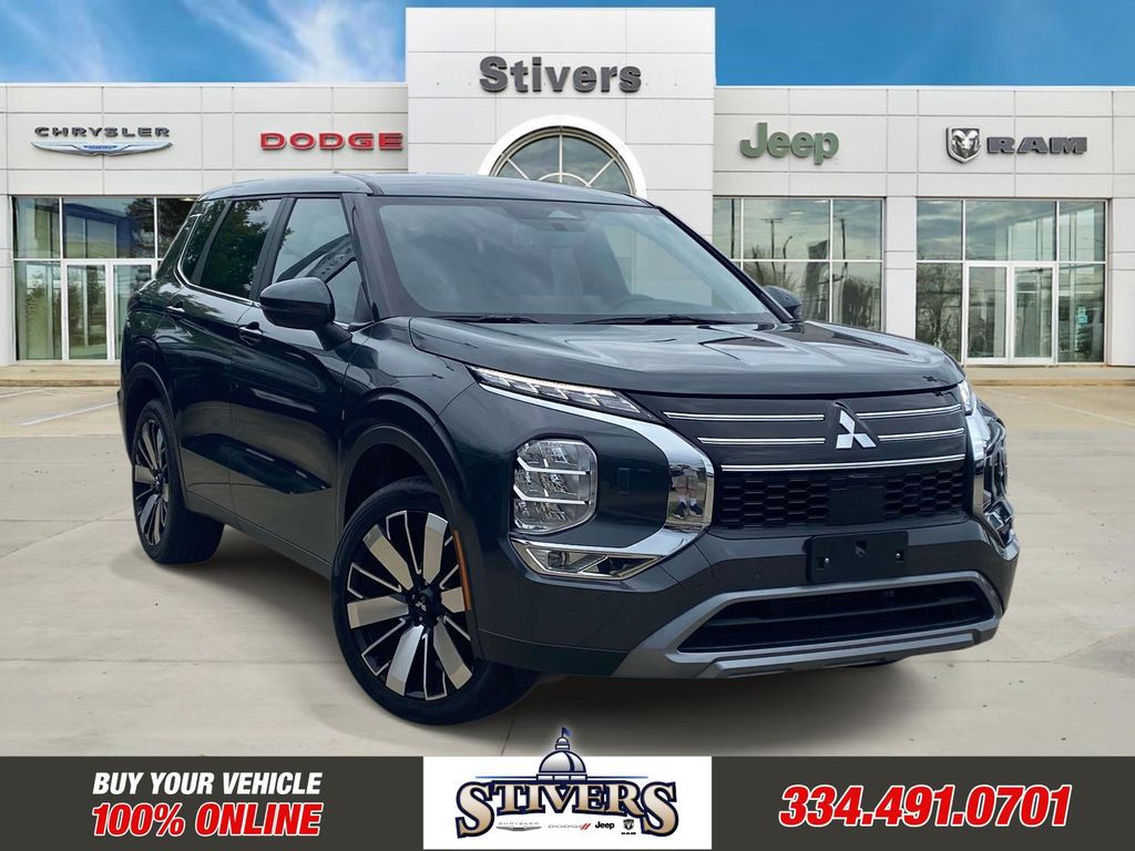 2025 Mitsubishi Outlander SE FWD