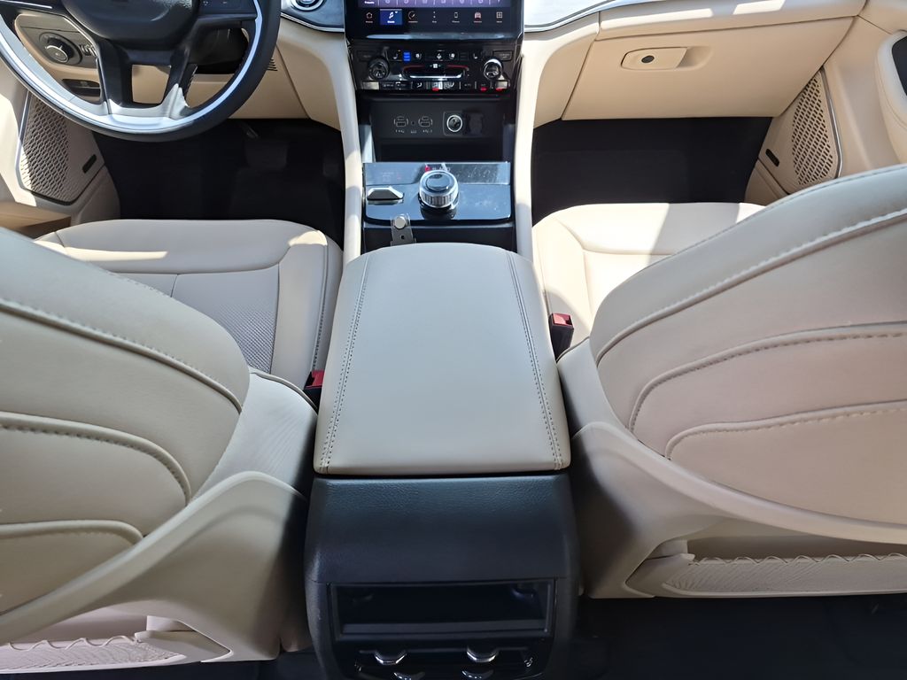 Used Car 2024 Jeep Grand Cherokee  Limited For Sale Under $35,000 In Austin, Texas