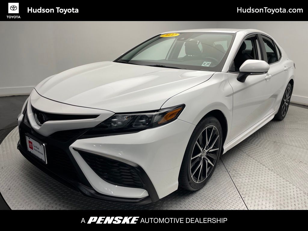 2022 Toyota Camry SE -
                Jersey City, NJ