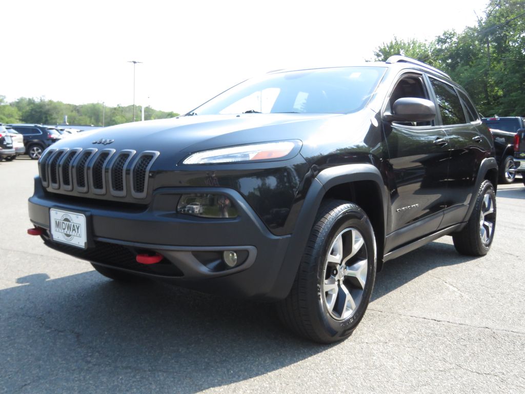 Brilliant Black Crystal Pearlcoat 2016 Jeep Cherokee SUV / Crossover Four-Wheel Drive 9-Speed Automatic