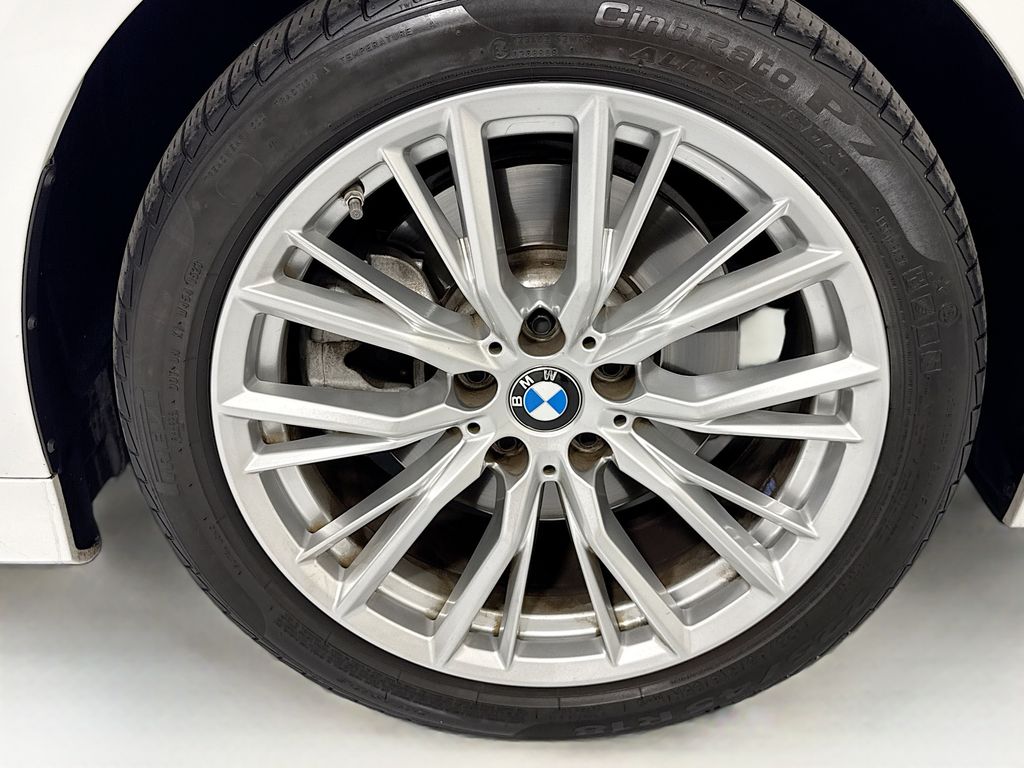 Thumbnail: 2023 BMW 3 Series - 32
