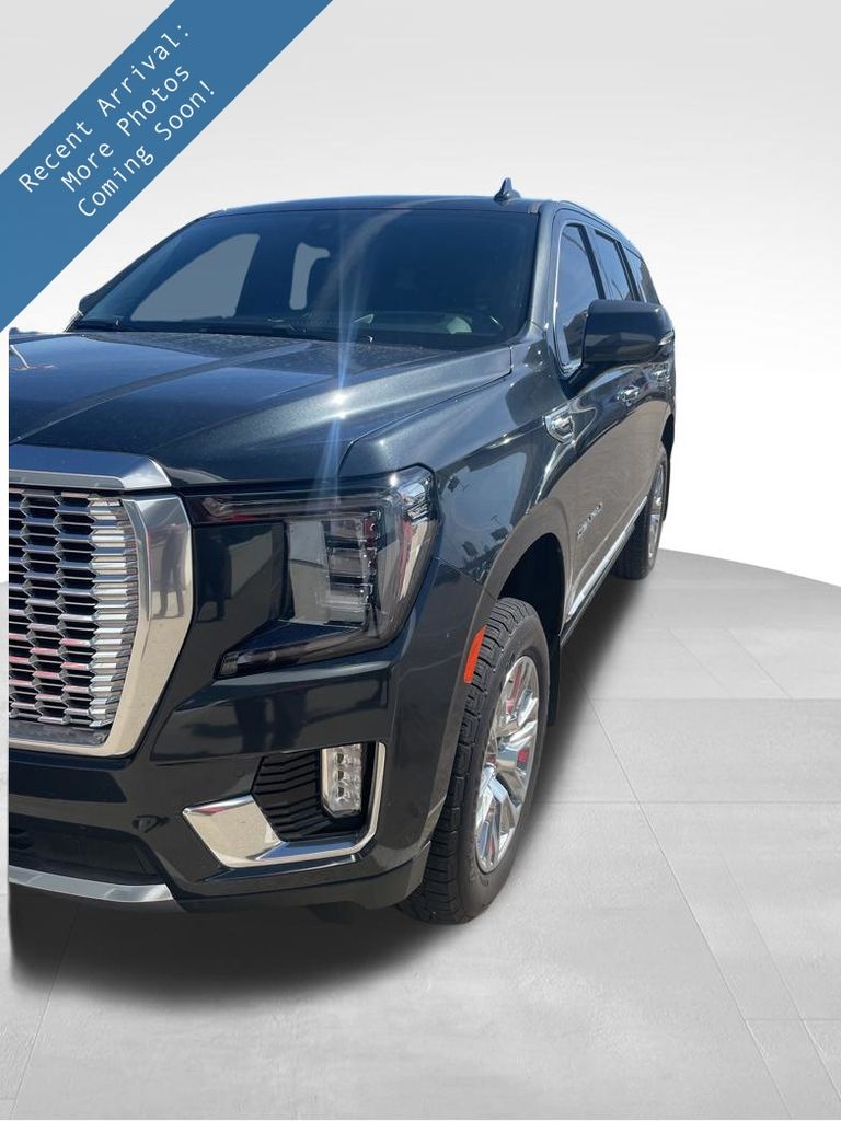 2022 GMC Yukon Denali 4WD