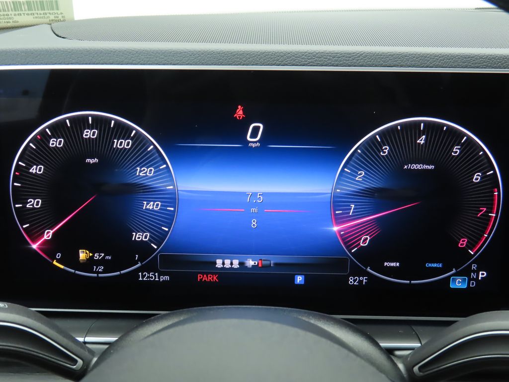 Thumbnail: 2026 Mercedes-Benz GLE - 31