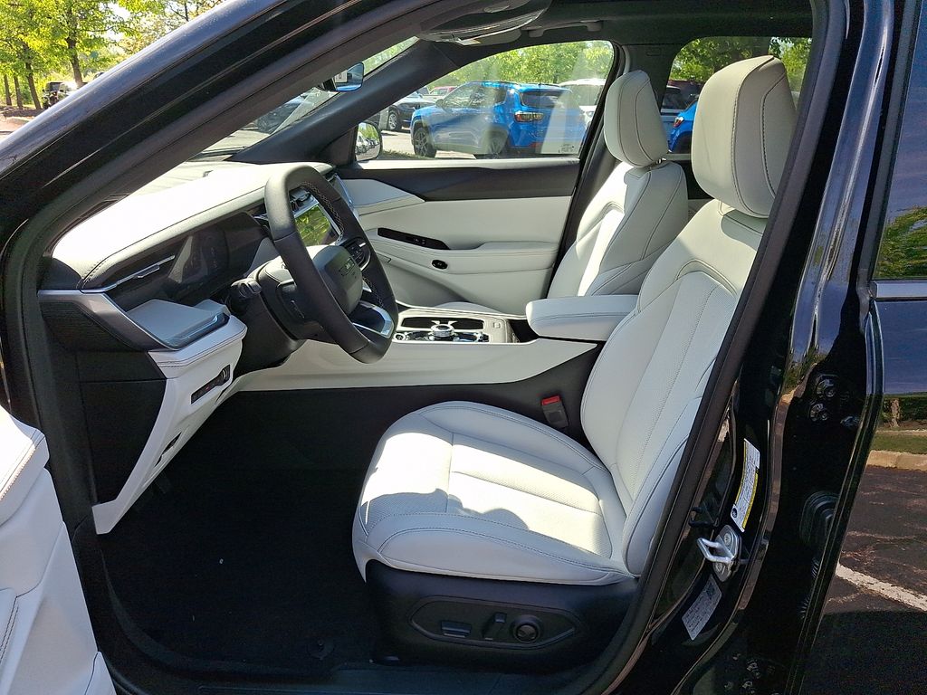 New 2026 Jeep Cherokee SUV