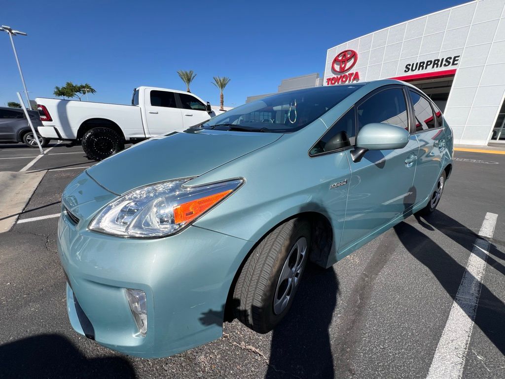 Thumbnail: 2014 Toyota Prius - 2