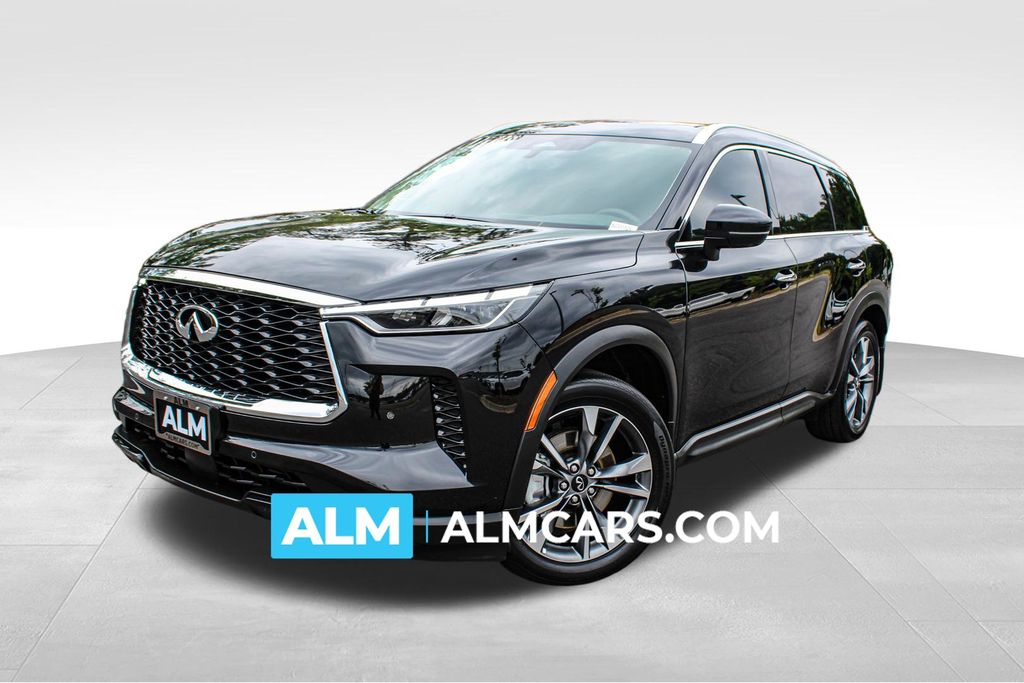 2025 INFINITI QX60 LUXE