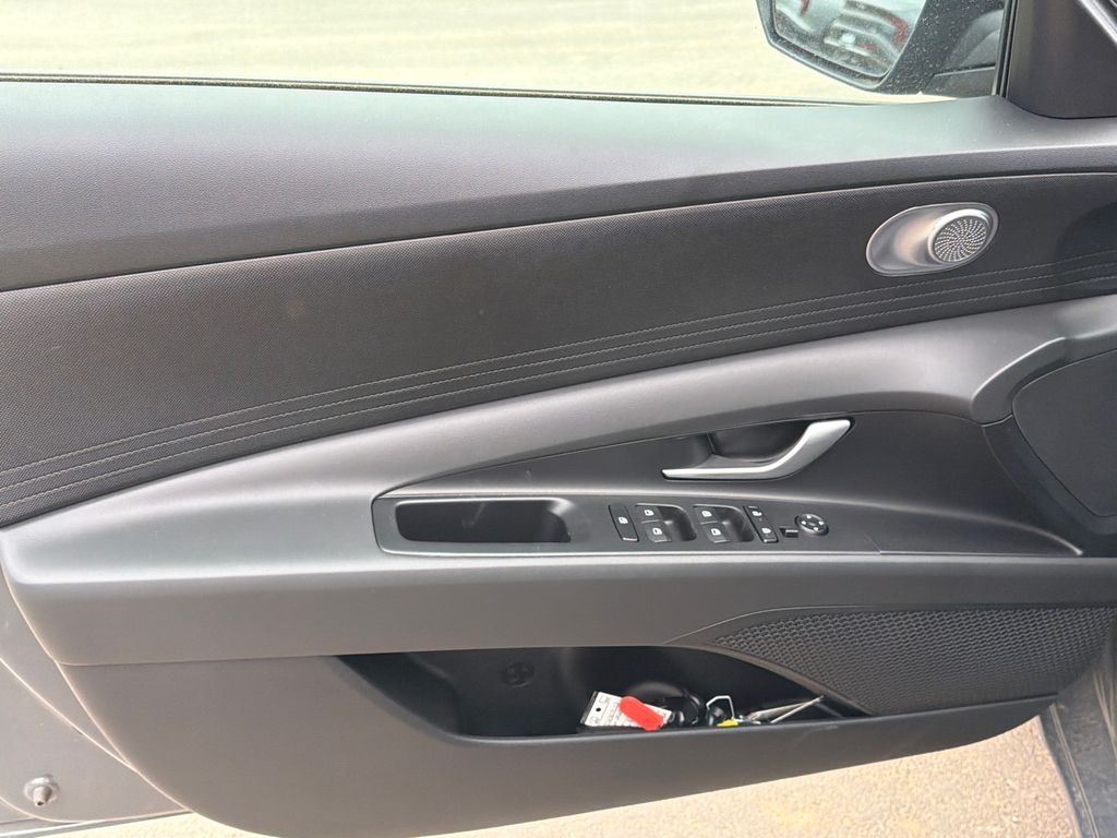 New 2026 Gray Hyundai SE image 11