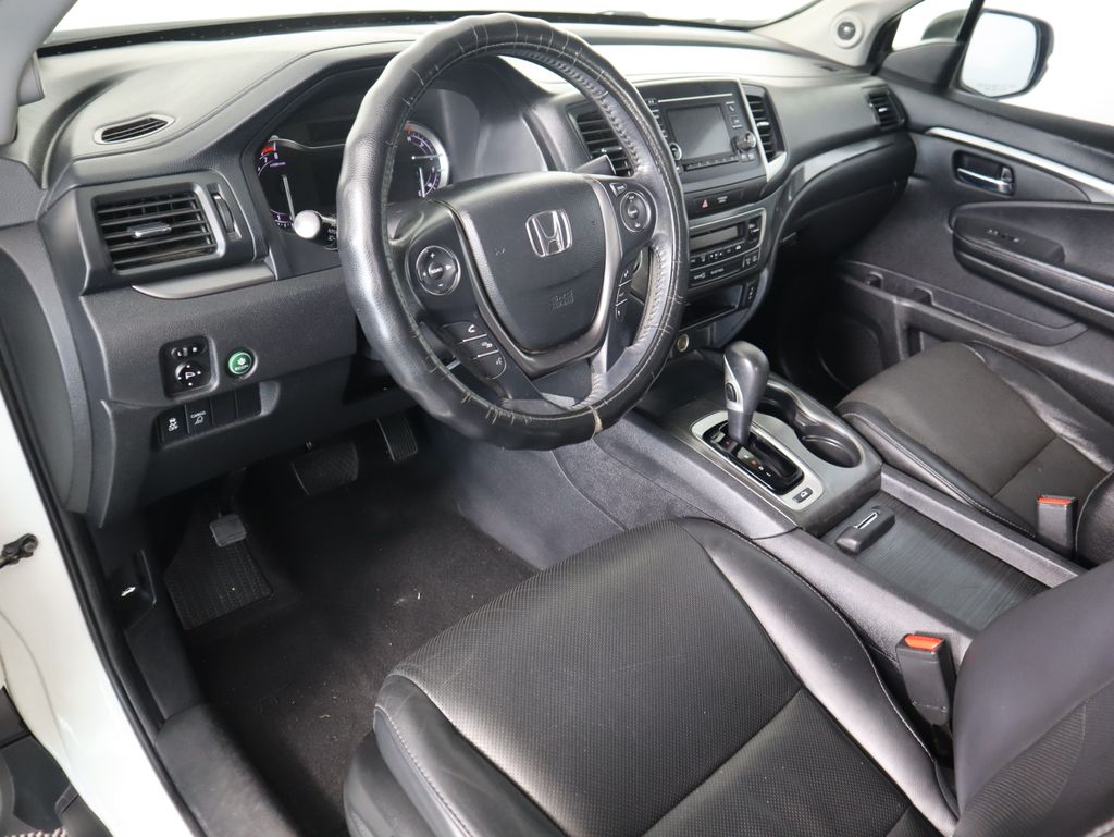 Thumbnail: 2018 Honda Ridgeline - 9