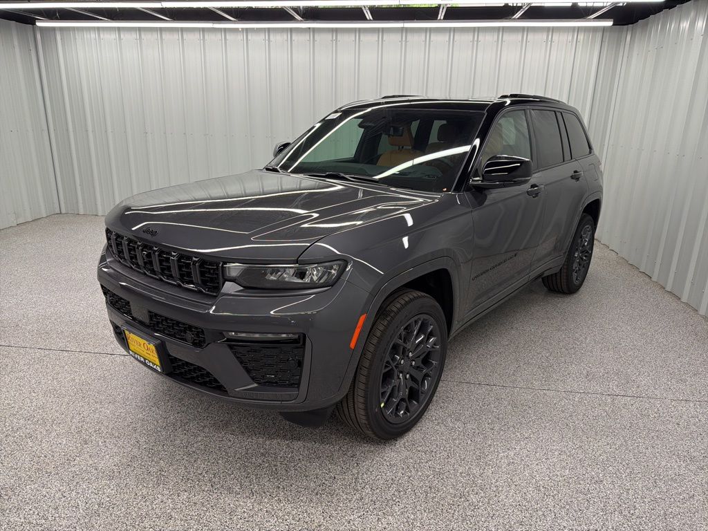 2026 Jeep Grand Cherokee Summit - 2