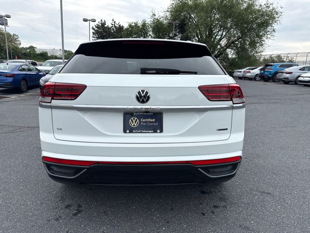 2023 Volkswagen Atlas Cross Sport 2.0T SE White at Sutliff Volkswagen