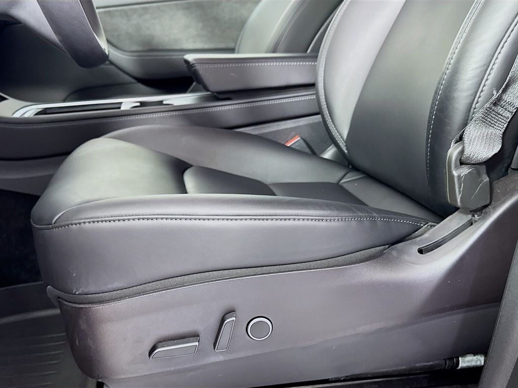 Used Car 2021 Tesla Model Y  Performance For Sale Under $35,000 In Austin, Texas