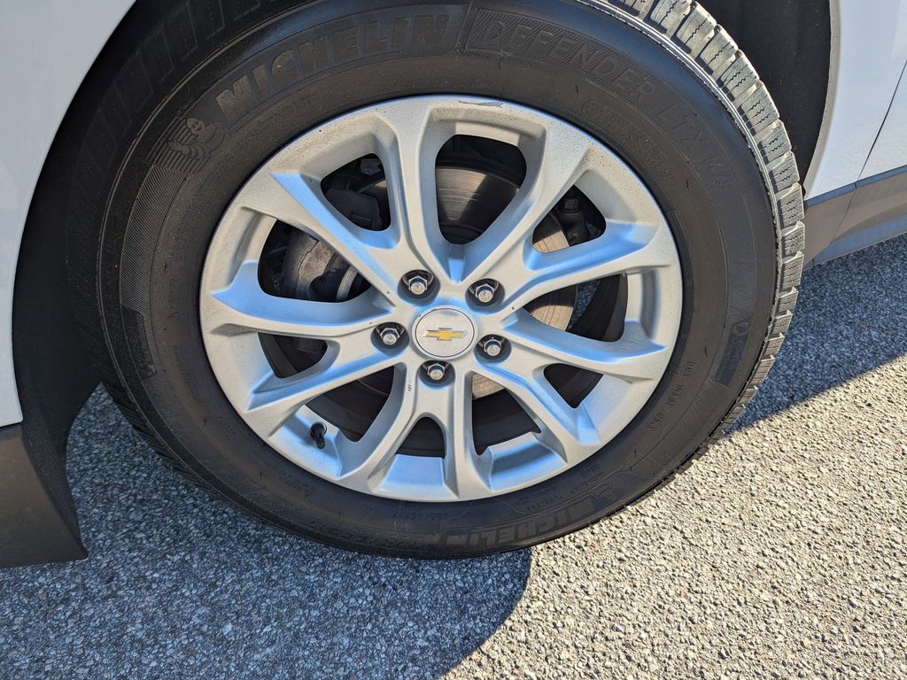 used 2018 Chevrolet Equinox car, priced at $14,691