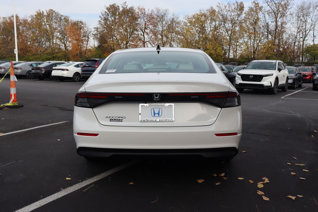 2025 Honda Accord SE 4