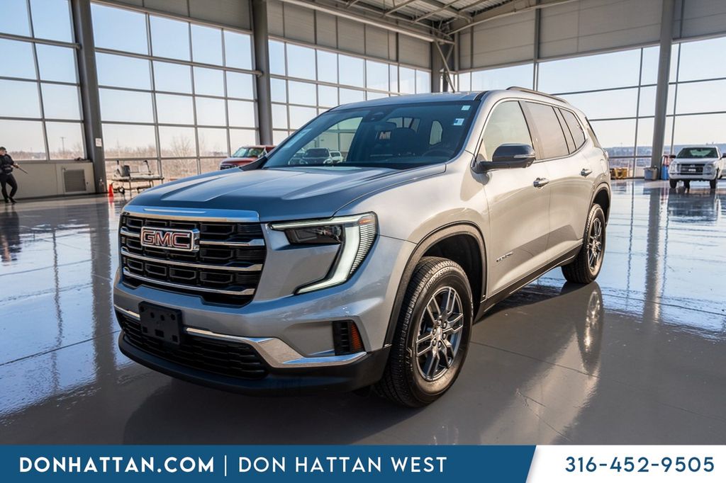 2025 GMC Acadia Elevation FWD