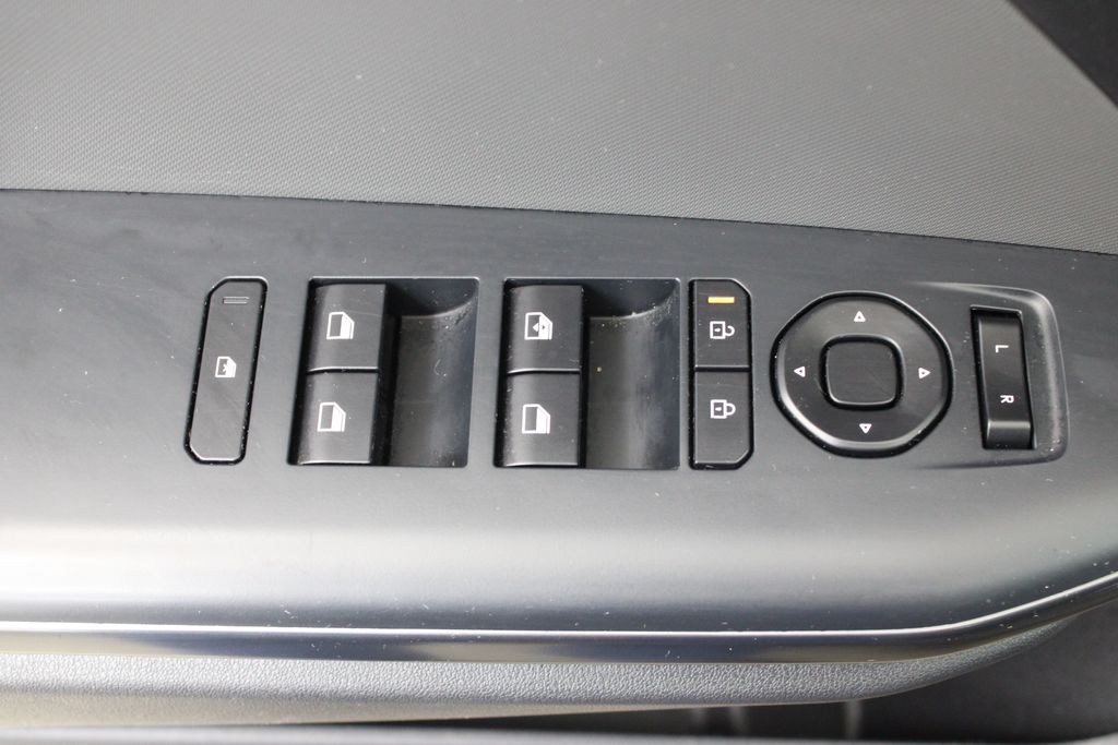 used 2025 Kia K4 car, priced at $18,999