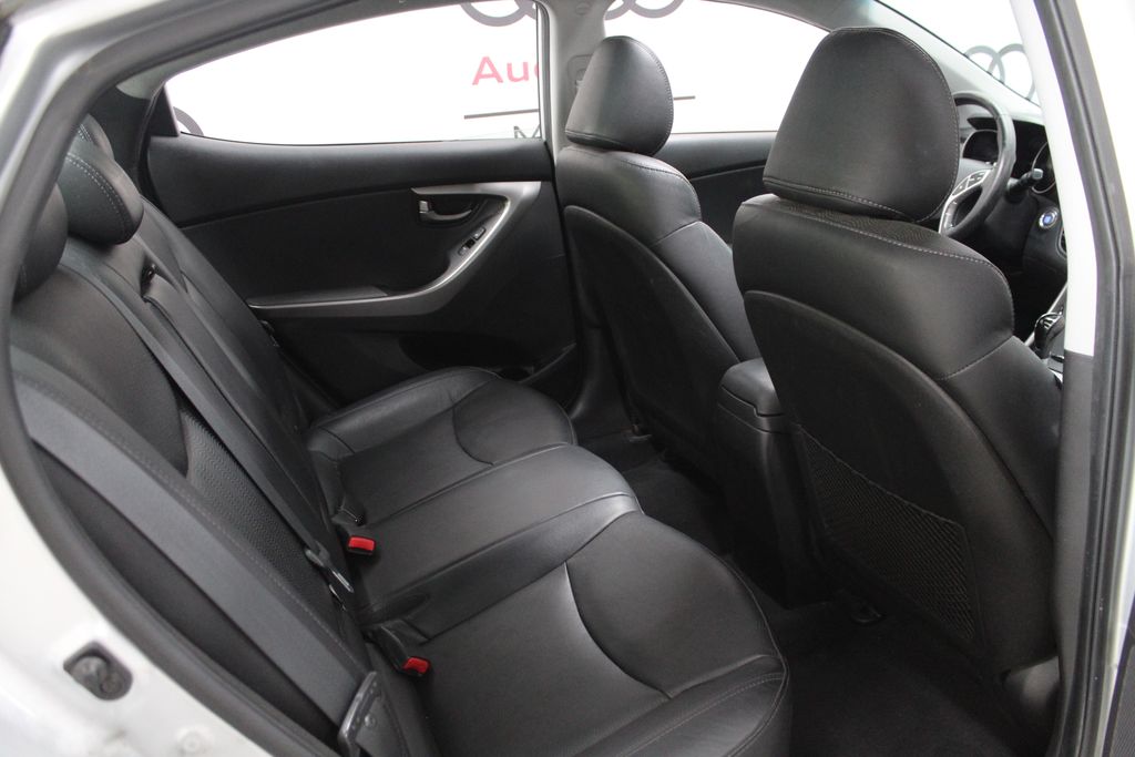 Thumbnail: 2012 Hyundai Elantra - 26