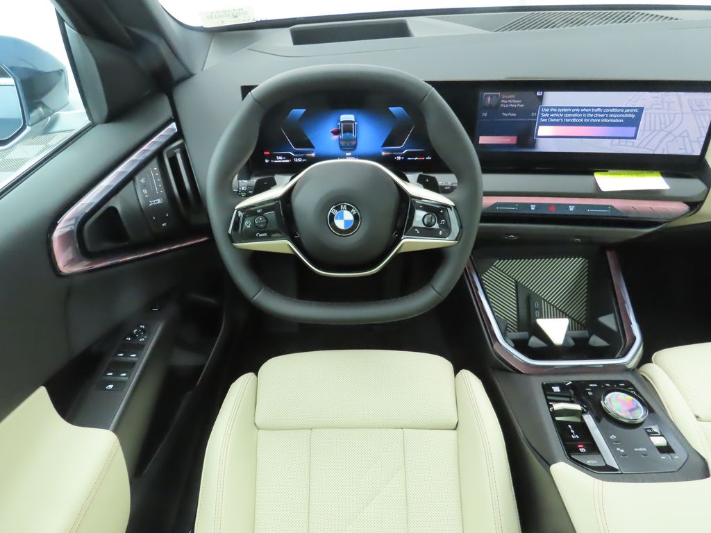 Thumbnail: 2025 BMW X3 - 10