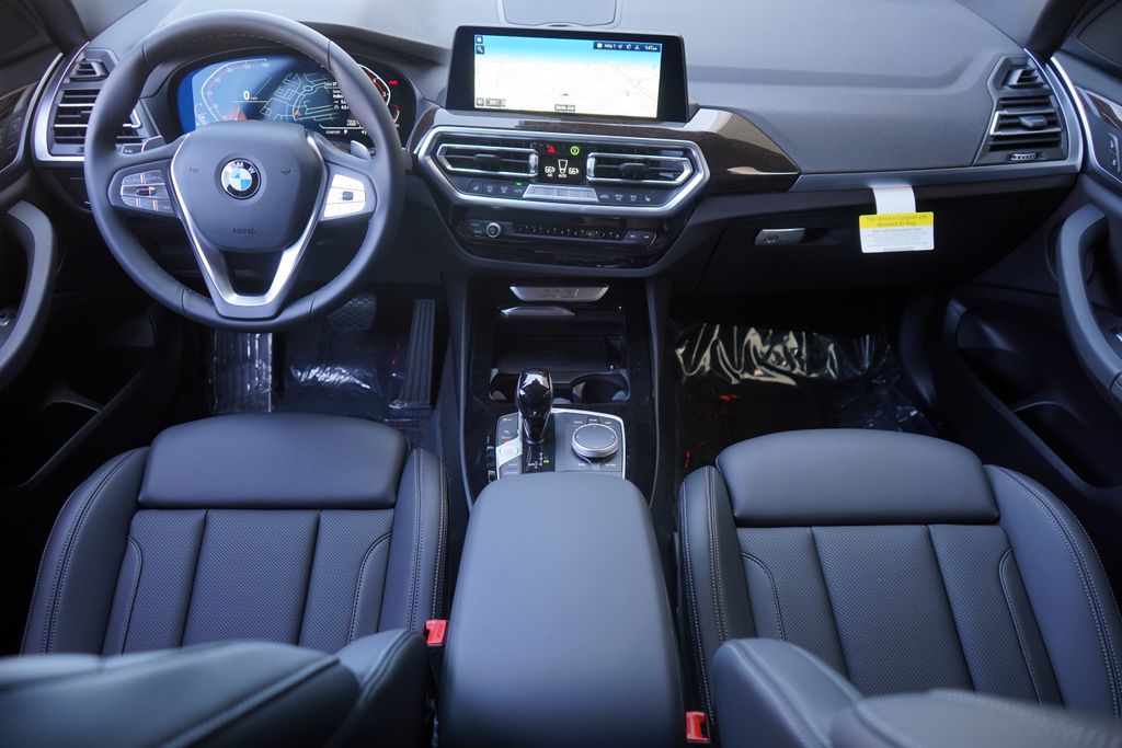 2024 BMW X3 sDrive30i 12