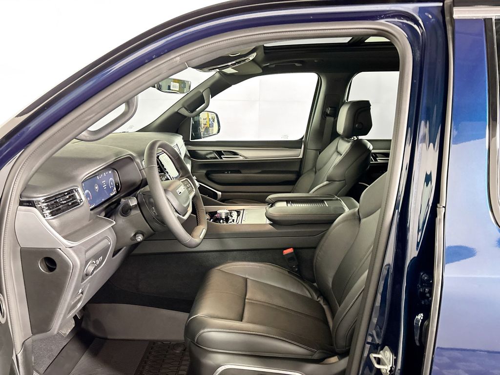 2026 Jeep Grand Wagoneer Upland