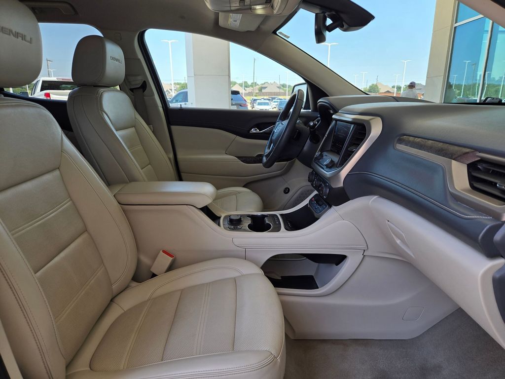 Used 2023 GMC Acadia SUV
