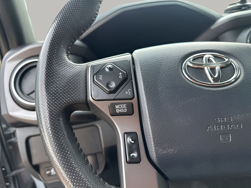 Used Car 2020 Toyota Tacoma  Trd Off-road For Sale Under $35,000 In Austin, Texas