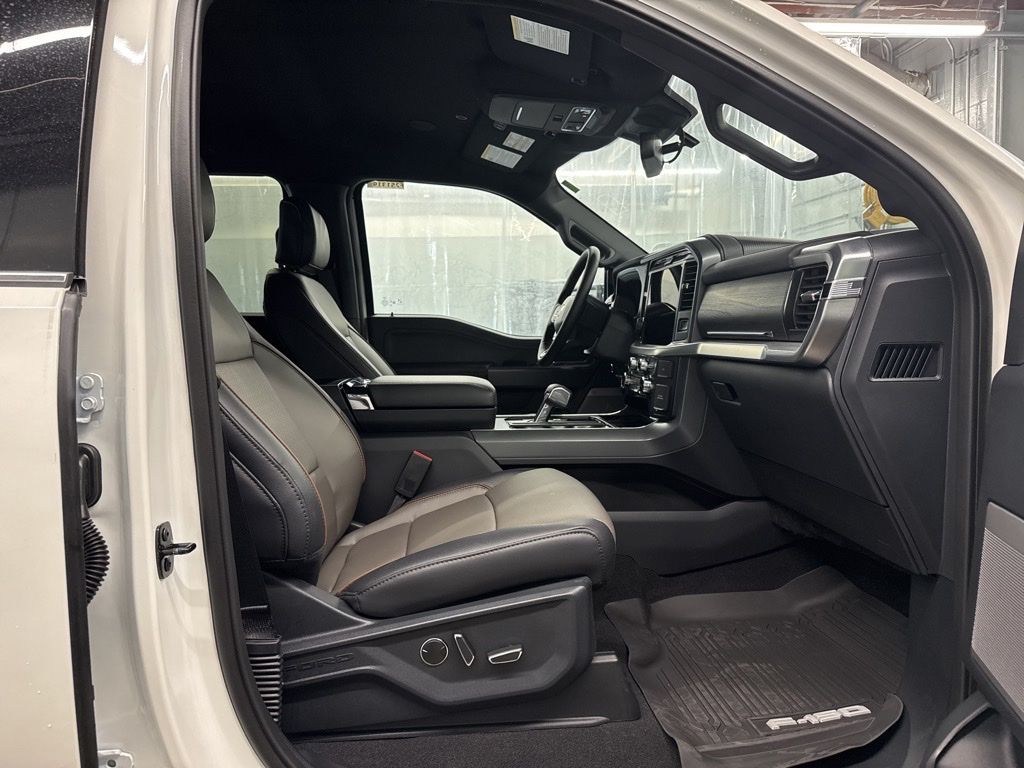 New 2025 White Ford Lariat image 20
