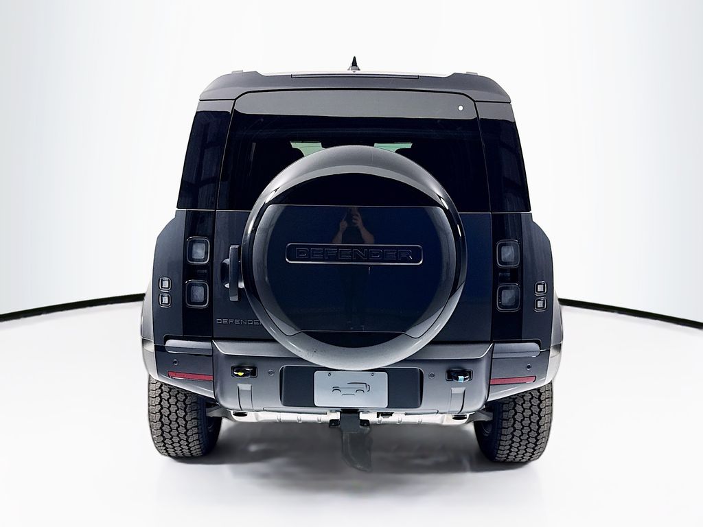 Thumbnail: 2026 Land Rover Defender - 6