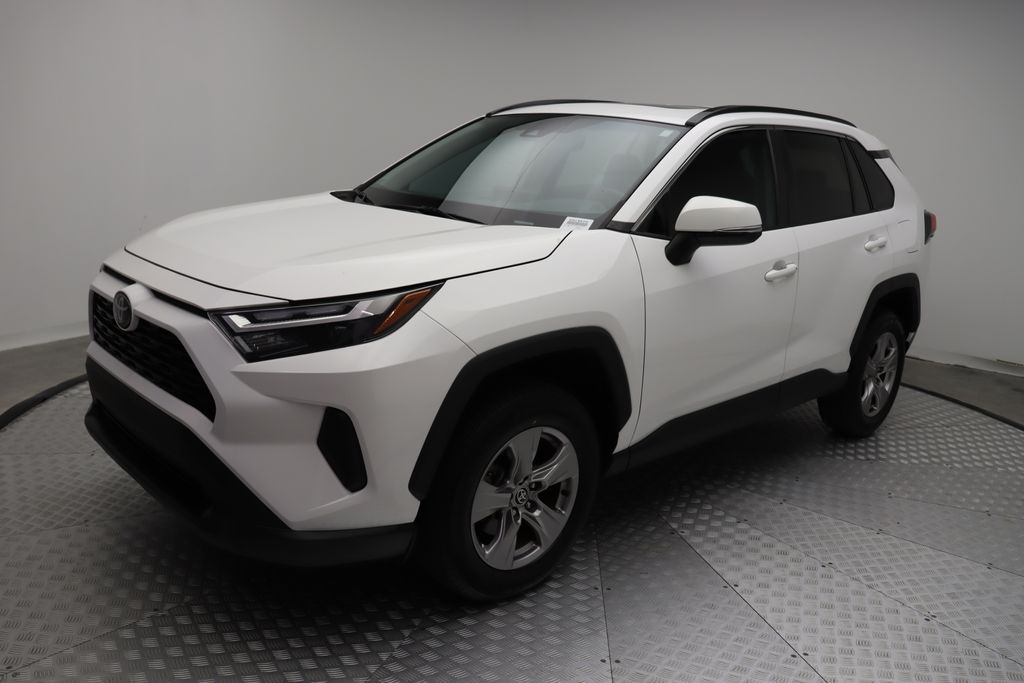 2023 Toyota RAV4 XLE -
                West Palm Beach, FL