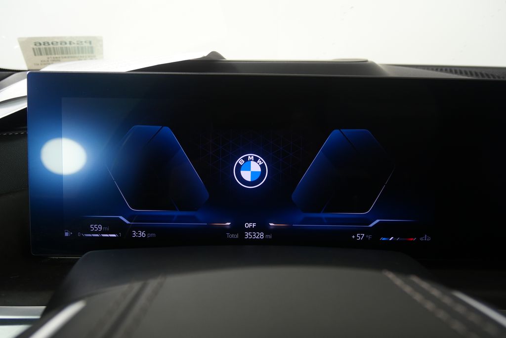 Thumbnail: 2025 BMW X5 - 21