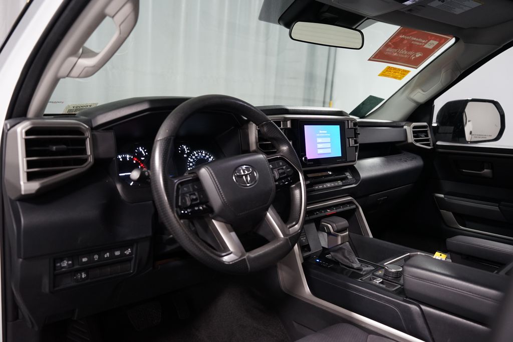 Thumbnail: 2022 Toyota Tundra - 7