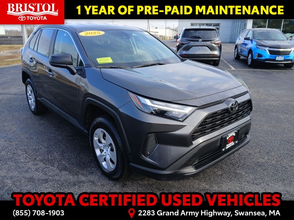 2025 Toyota RAV4 LE