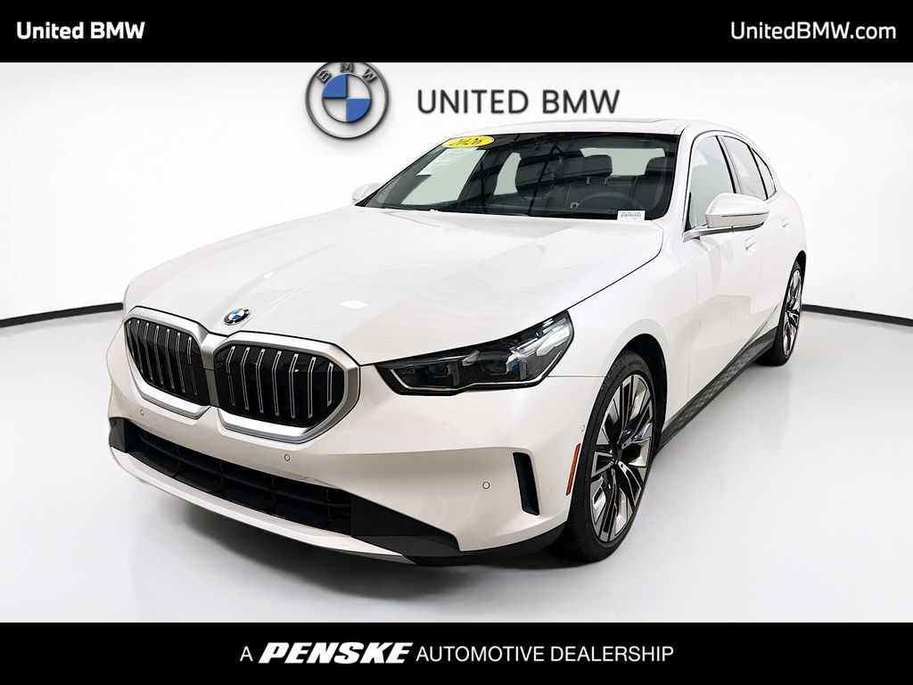 Thumbnail: 2026 BMW 5 Series - 1