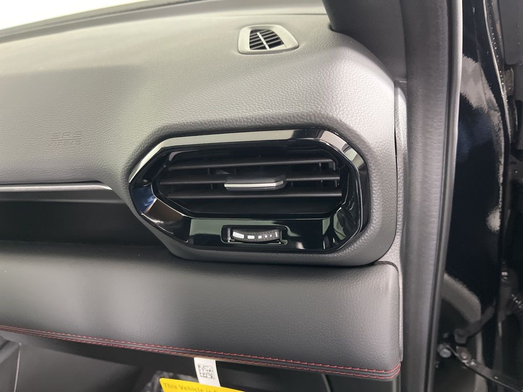 Thumbnail: 2025 Honda Pilot - 10
