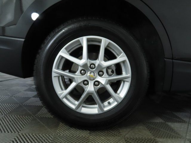 Thumbnail: 2022 Chevrolet Equinox - 32