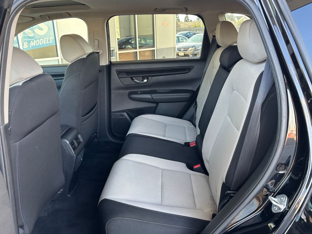 Thumbnail: 2023 Honda CR-V - 23