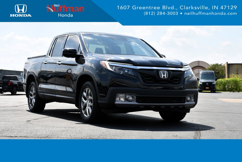 Crystal Black Pearl 2017 Honda Ridgeline Pickup Truck All-Wheel Drive 6-Speed Automatic
