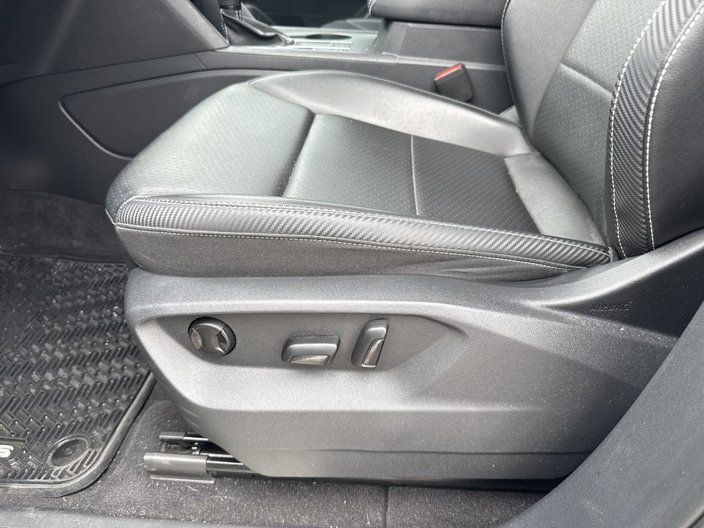 2021 Volkswagen Atlas Cross Sport 3.6L V6 SE w/Technology R-Line Gray at Community Toyota