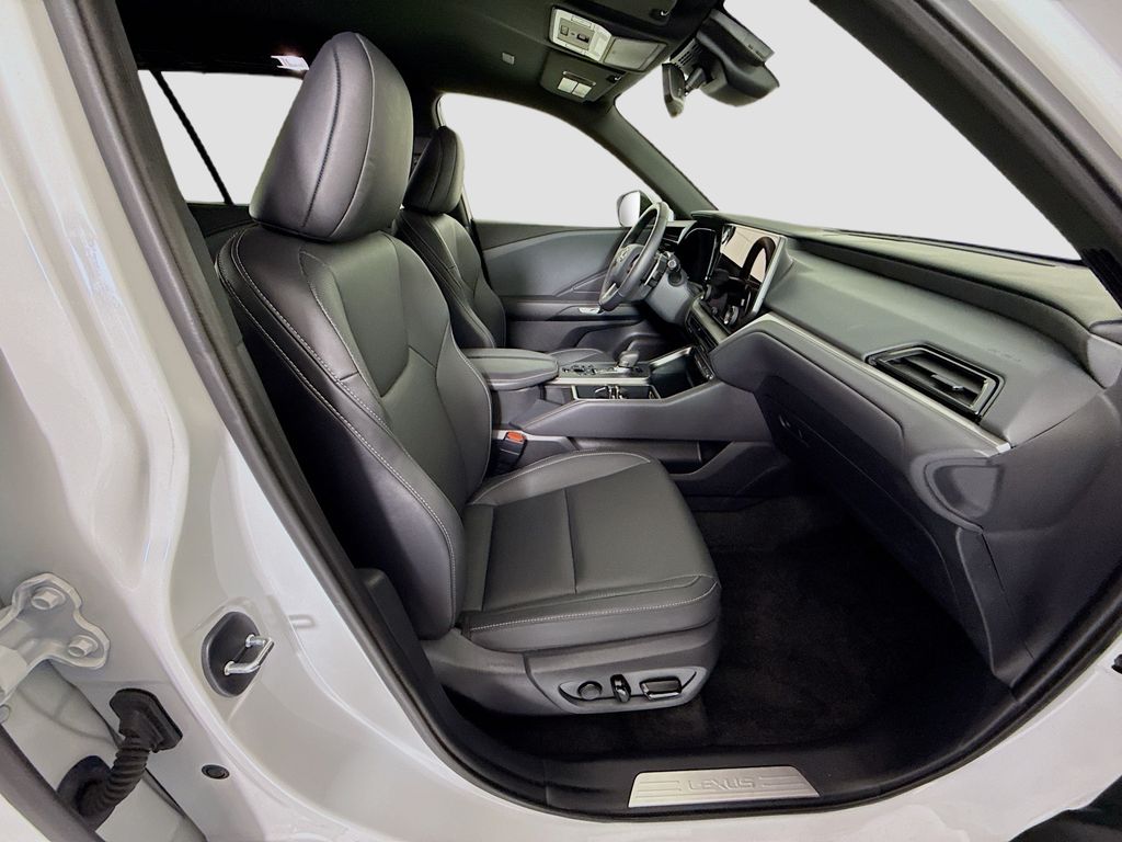 Thumbnail: 2025 Lexus TX - 20