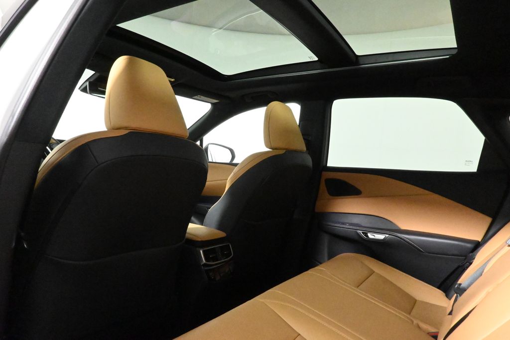 Thumbnail: 2025 Lexus RX - 31