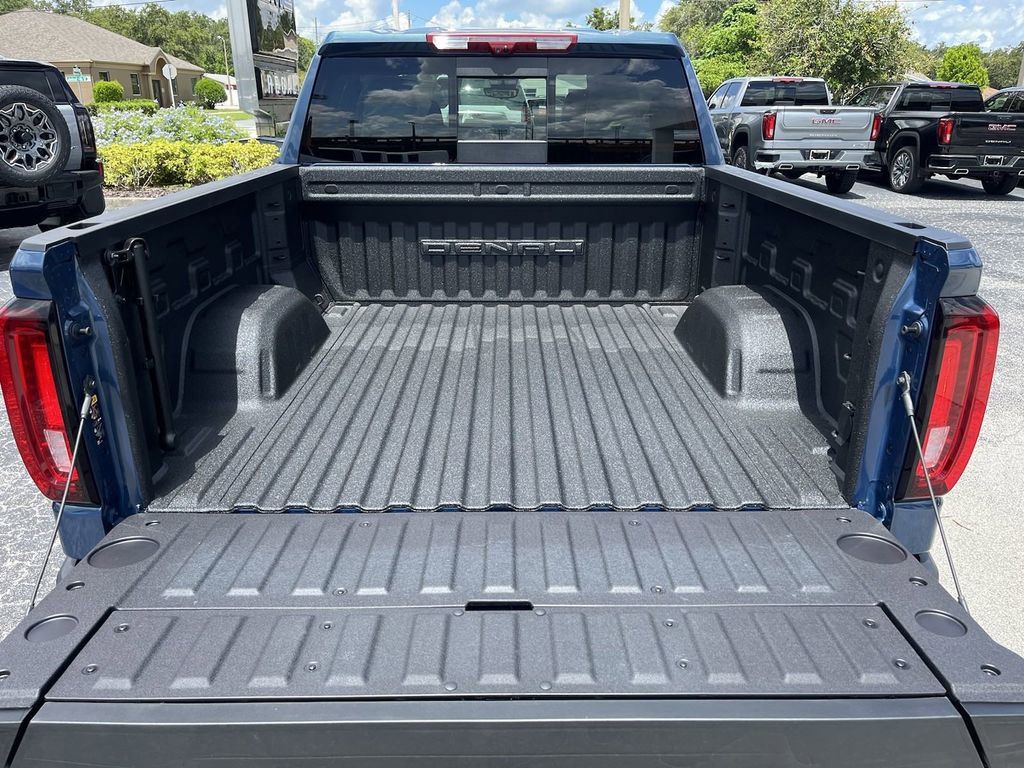 new 2024 GMC Sierra 1500 car, priced at $68,128